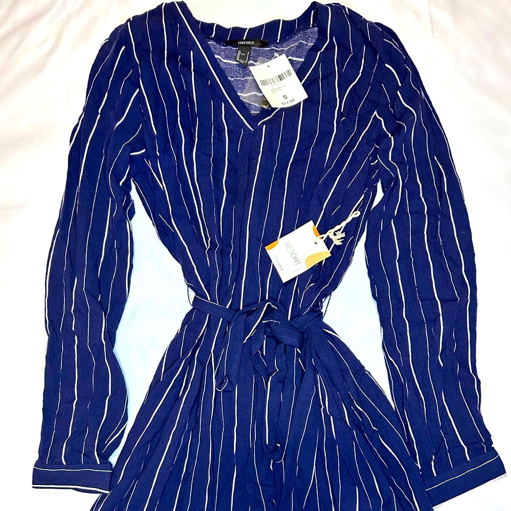 Forever 21 NWT stripped tie dress